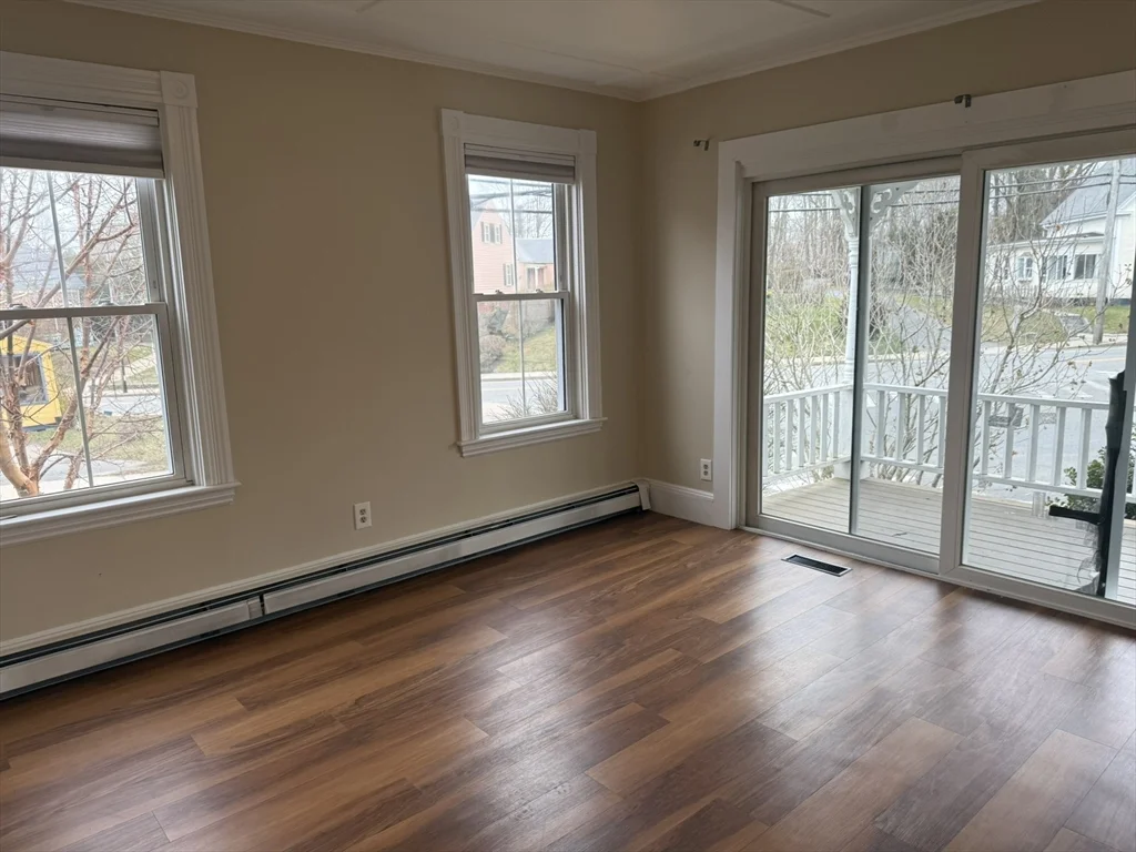 2 bed, 1 bath apartment for rent at 1 Stafford St Unit 1, Downtown — photo 14 of 17