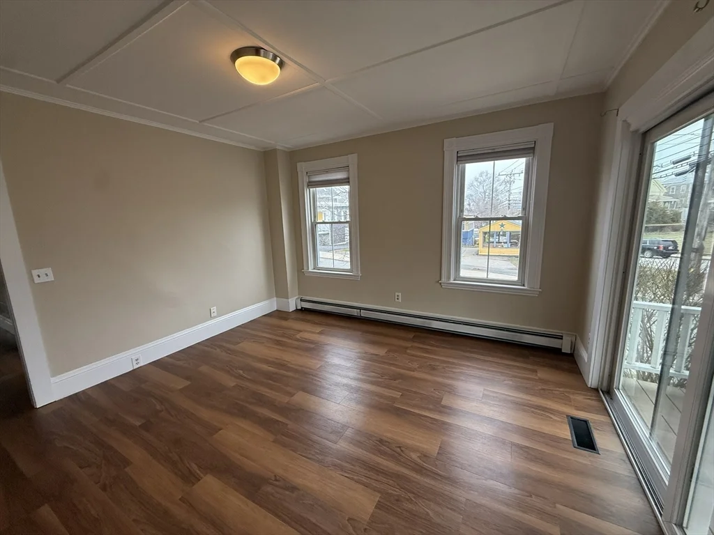 2 bed, 1 bath apartment for rent at 1 Stafford St Unit 1, Downtown — photo 15 of 17