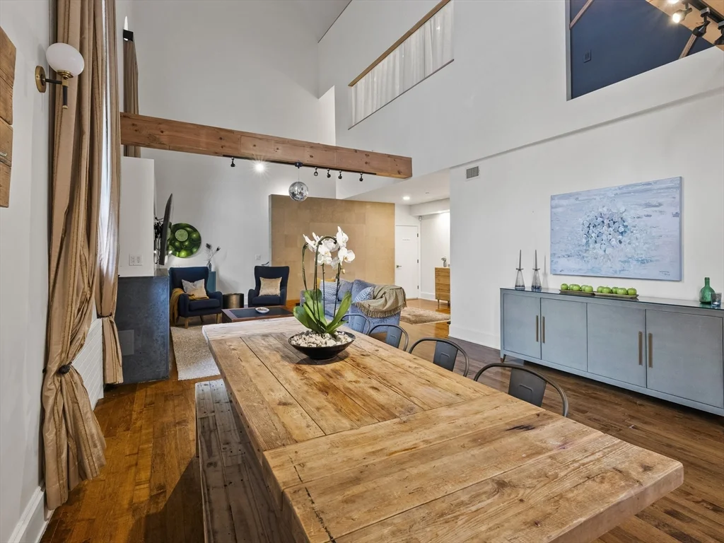 3 bed, 2 bath apartment for rent at 1 Summer St Unit 4, Union Square — photo 9 of 34