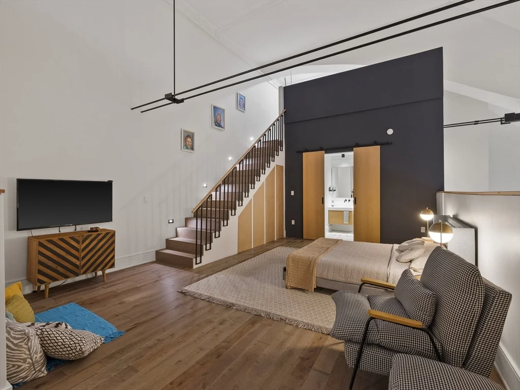 3 bed, 2 bath apartment for rent at 1 Summer St Unit 4, Union Square — photo 20 of 34