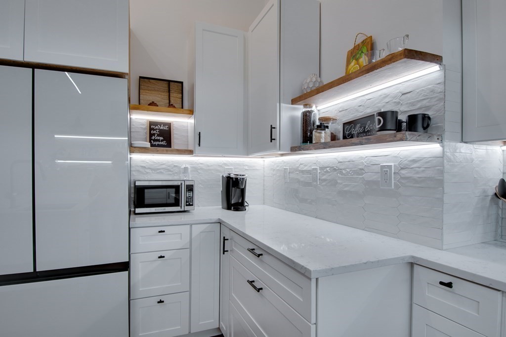 2 bed, 1 bath apartment for rent at 1 Summer St Unit 4A, Union Square — photo 7 of 21