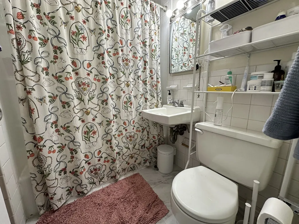 1 bed, 1 bath apartment for rent at 1 Symphony Rd Unit 7, Fenway — photo 6 of 6