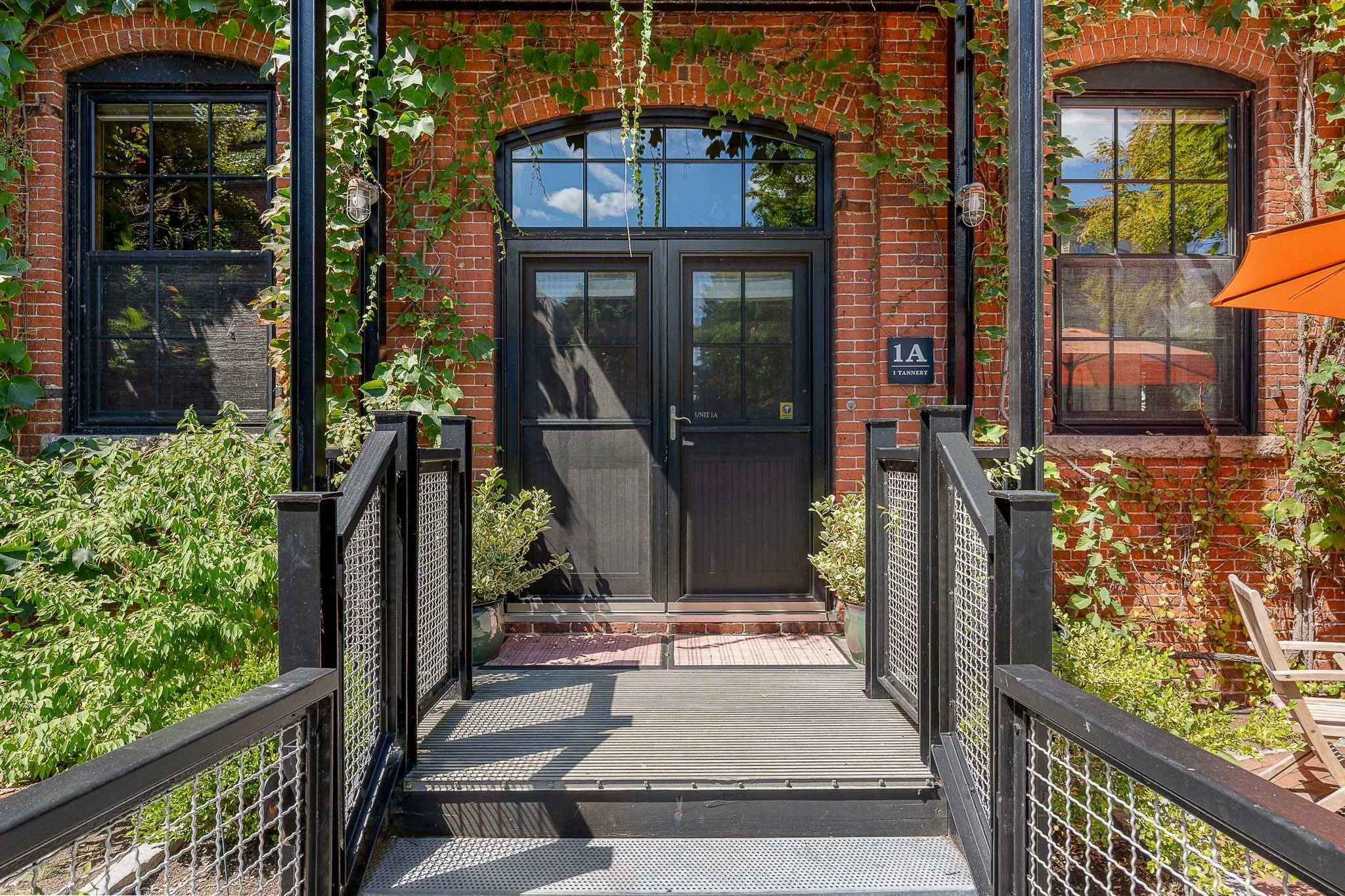 2 bed, 2 bath apartment for rent at 1 Tannery Brook Row Unit 1A, Davis Square — photo 3 of 32