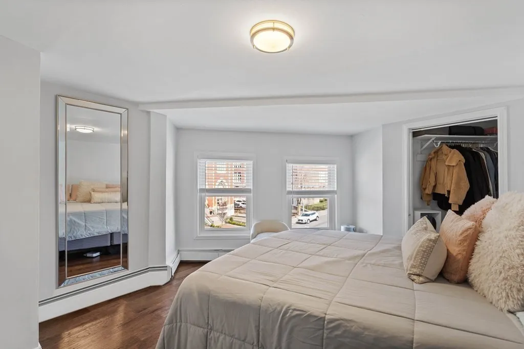 1 bed, 1 bath apartment for rent at 1 Telegraph St Unit 3, South Boston — photo 8 of 10