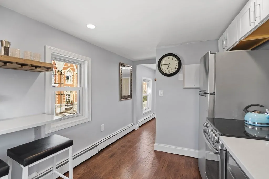 1 bed, 1 bath apartment for rent at 1 Telegraph St Unit 3, South Boston — photo 6 of 10