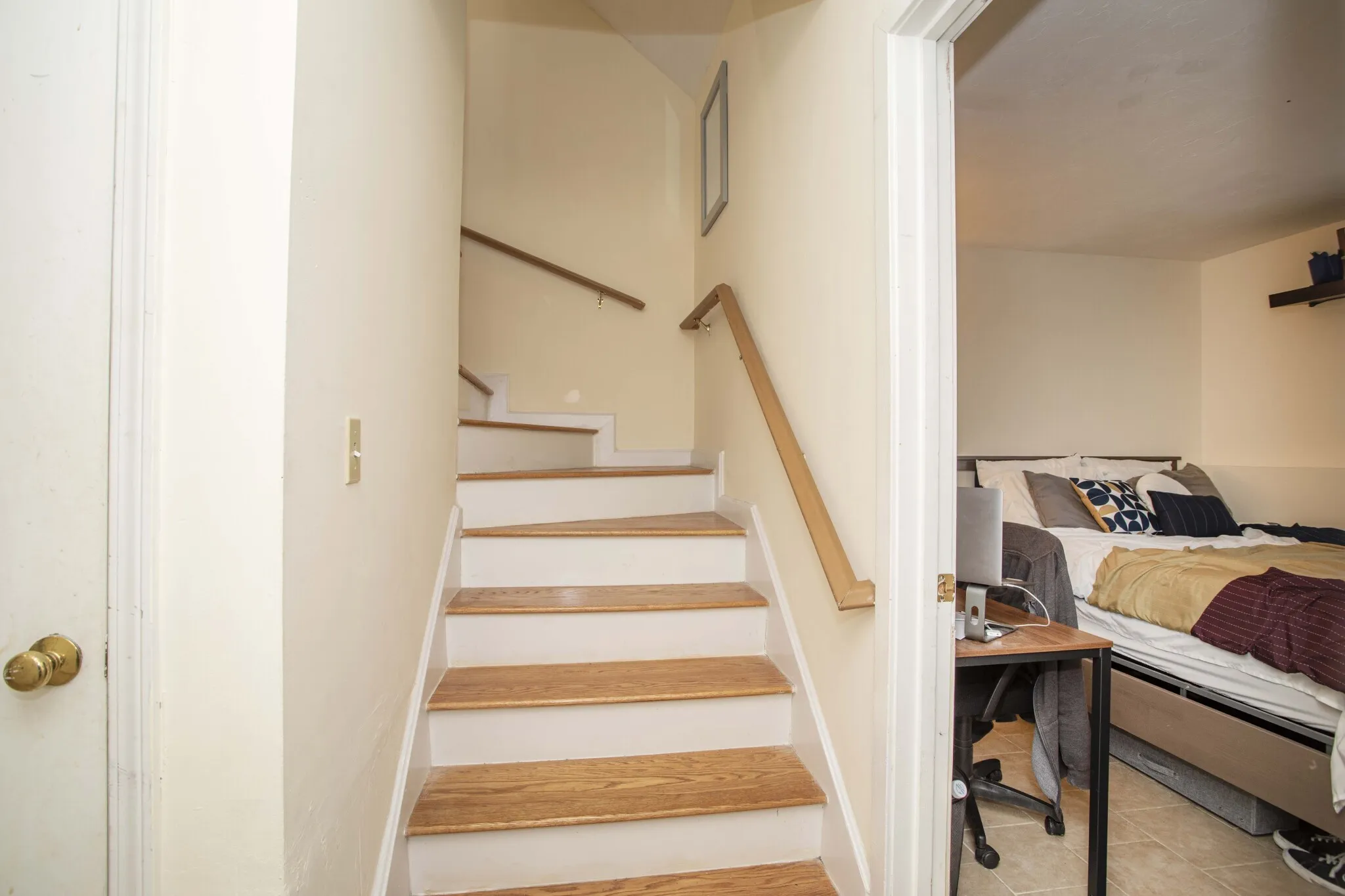 4 bed, 2 bath apartment for rent at 1 Terrace St Unit A1, Mission Hill — photo 21 of 23
