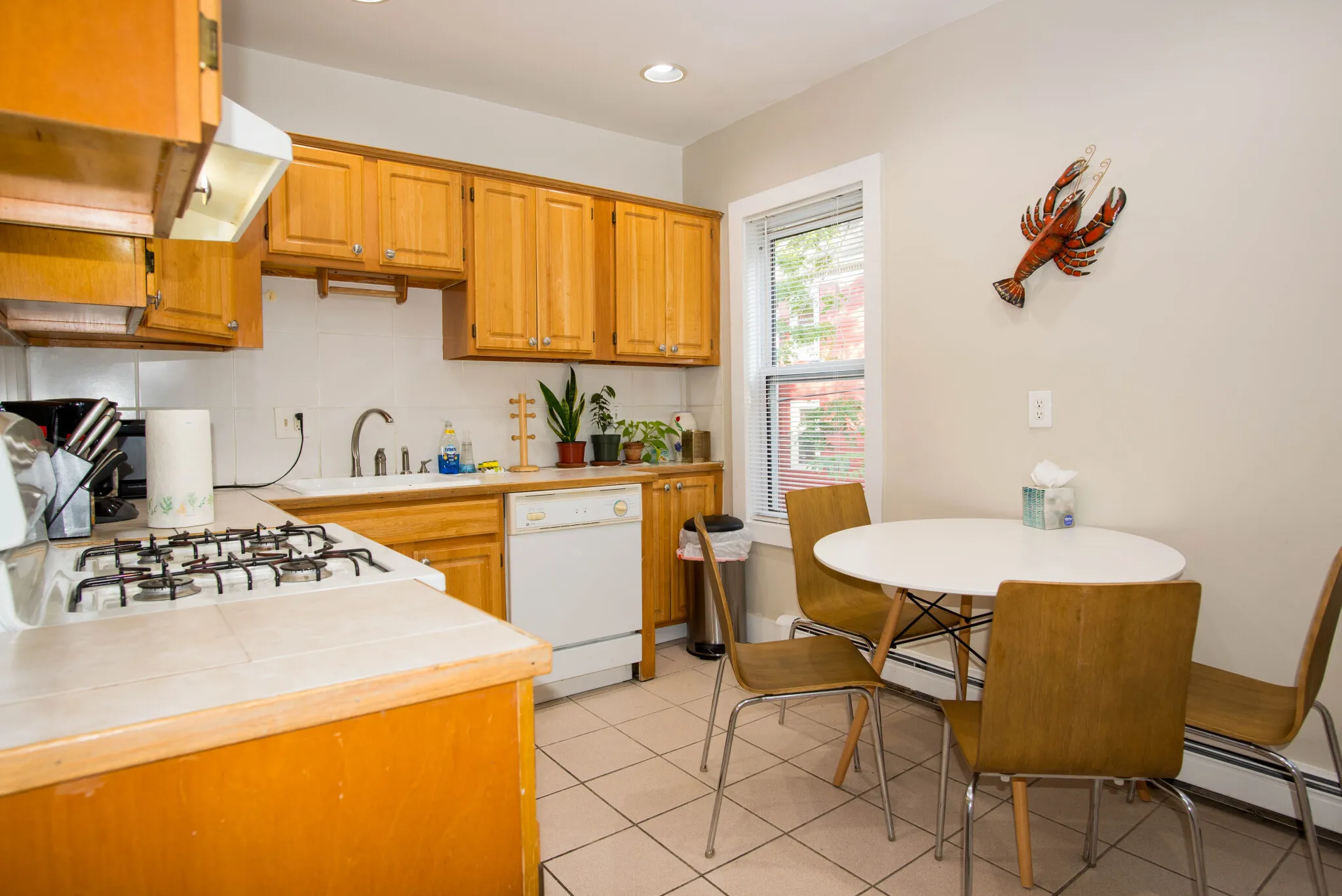 3 bed, 2 bath apartment for rent at 1 Torpie St Unit 2, Mission Hill — photo 11 of 20