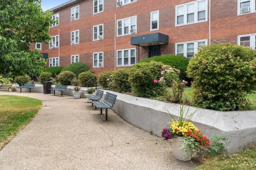 2 bed, 1 bath apartment for rent at 1 Twomey Ct Unit 43, South Boston — photo 22 of 27
