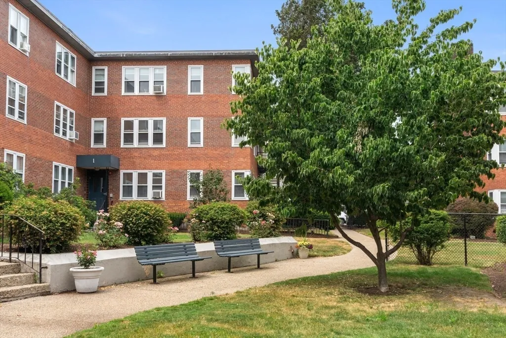 2 bed, 1 bath apartment for rent at 1 Twomey Ct Unit 43, South Boston — photo 19 of 27