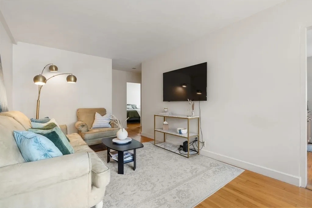 2 bed, 1 bath apartment for rent at 1 Twomey Ct Unit 43, South Boston — photo 7 of 27