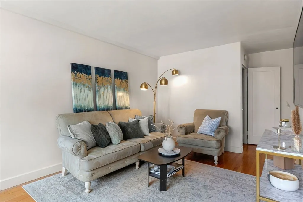 2 bed, 1 bath apartment for rent at 1 Twomey Ct Unit 43, South Boston — photo 6 of 27
