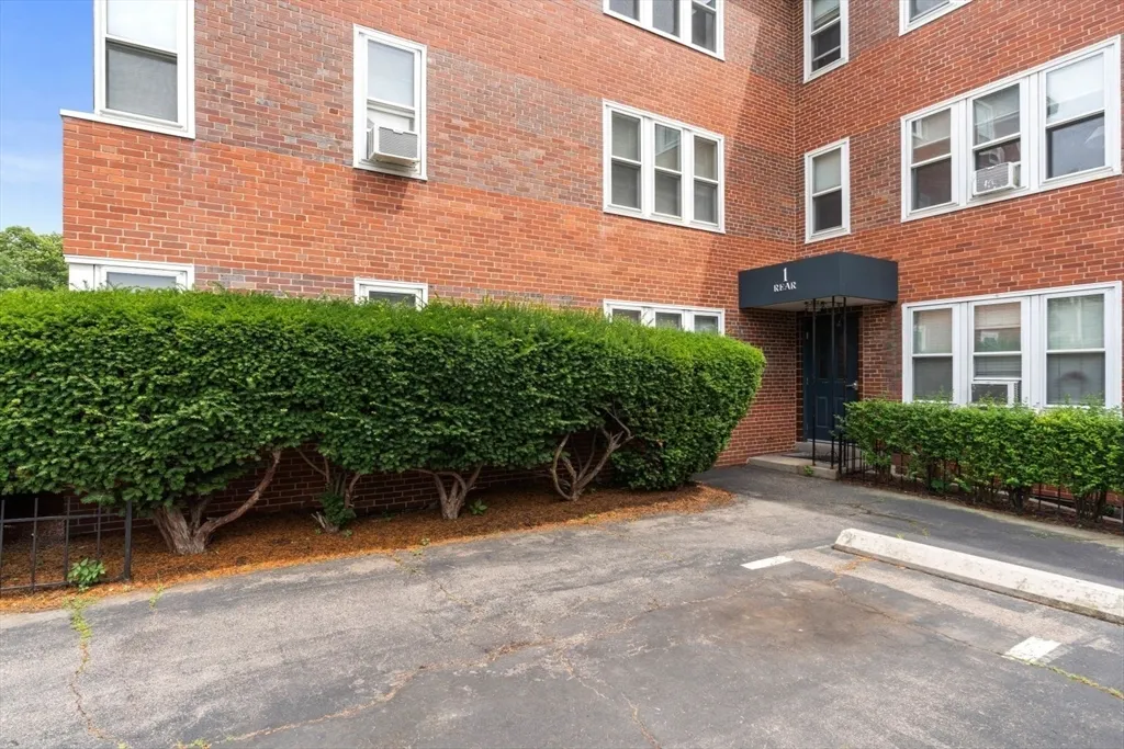 2 bed, 1 bath apartment for rent at 1 Twomey Ct Unit 43, South Boston — photo 18 of 27