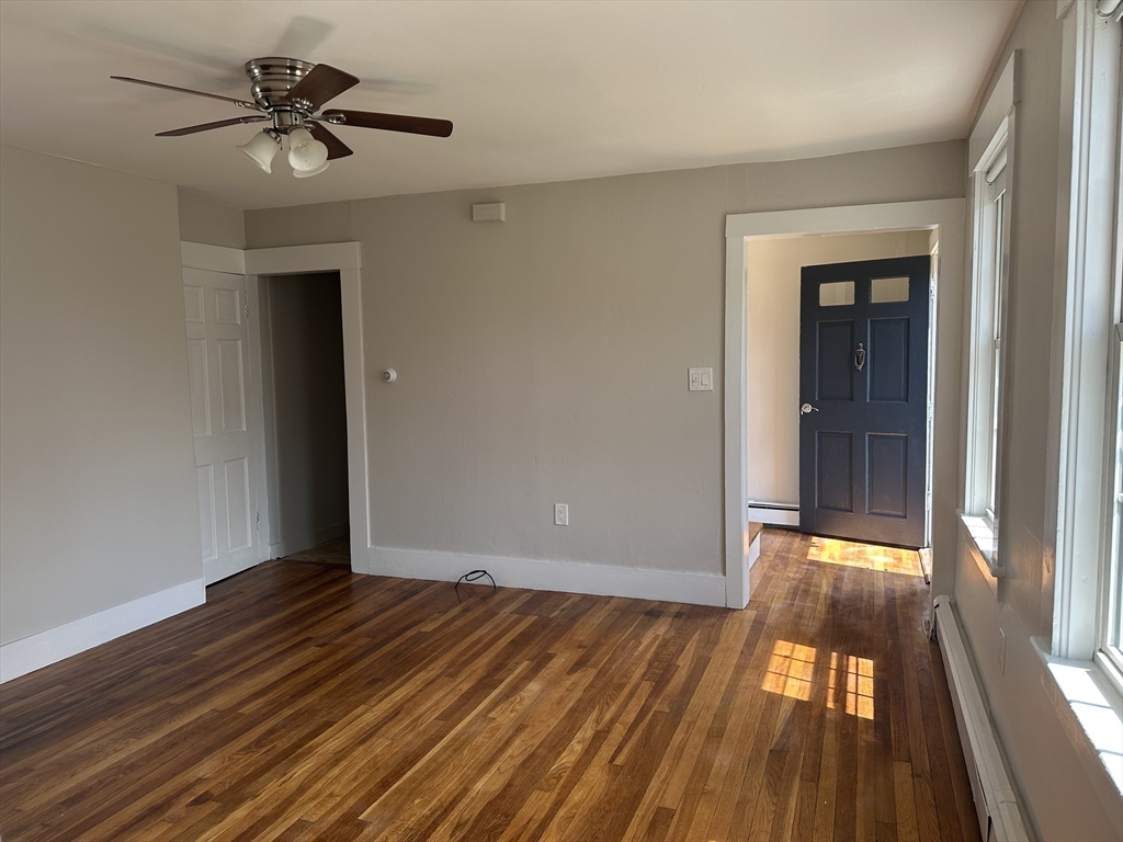3 bed, 1 bath apartment for rent at 1 Veteran Rd Unit 1, Woburn — photo 7 of 14