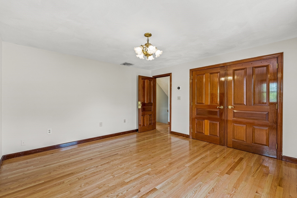 4 bed, 3 bath apartment for rent at 1 Via Marino, Medford — photo 34 of 41
