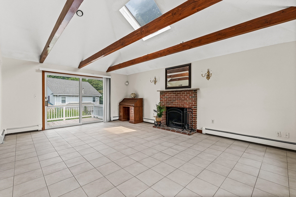 4 bed, 3 bath apartment for rent at 1 Via Marino, Medford — photo 13 of 41