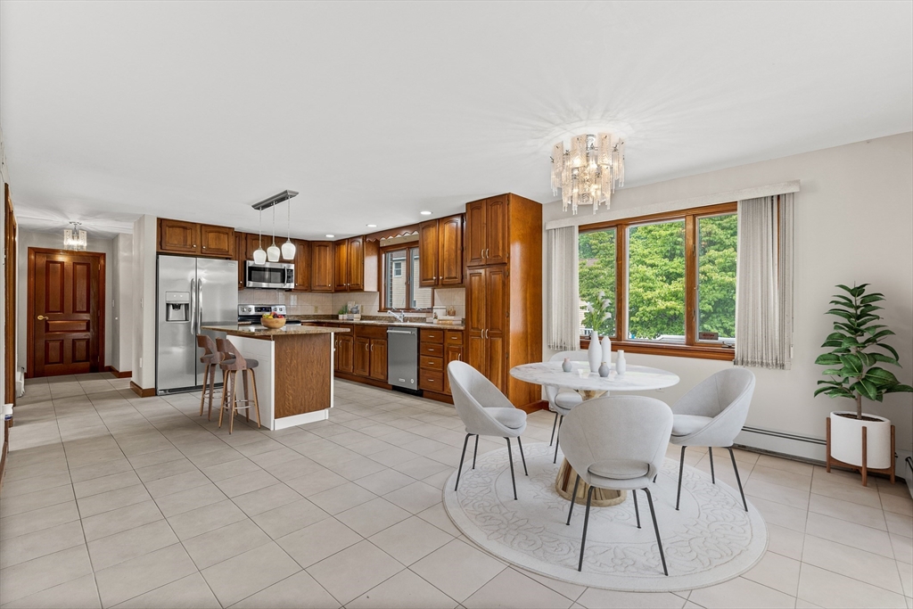 4 bed, 3 bath apartment for rent at 1 Via Marino, Medford — photo 10 of 41
