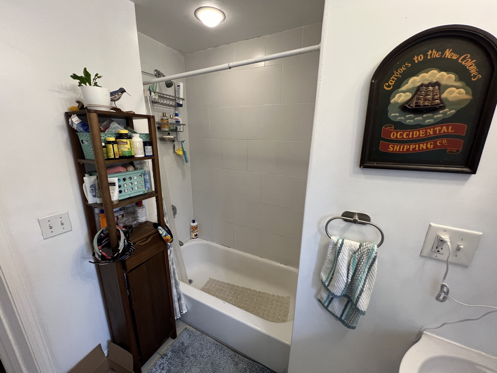 2 bed, 1 bath apartment for rent at 1 Victoria St Unit 1L, West Somerville — photo 7 of 28