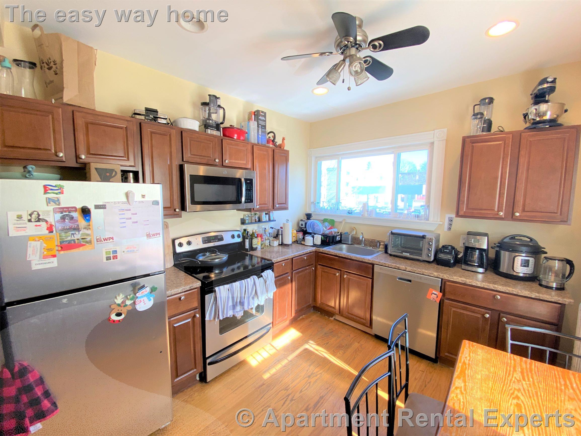 4 bed, 2 bath apartment for rent at 1 Victoria St Unit 2, Teele Square — photo 1 of 17