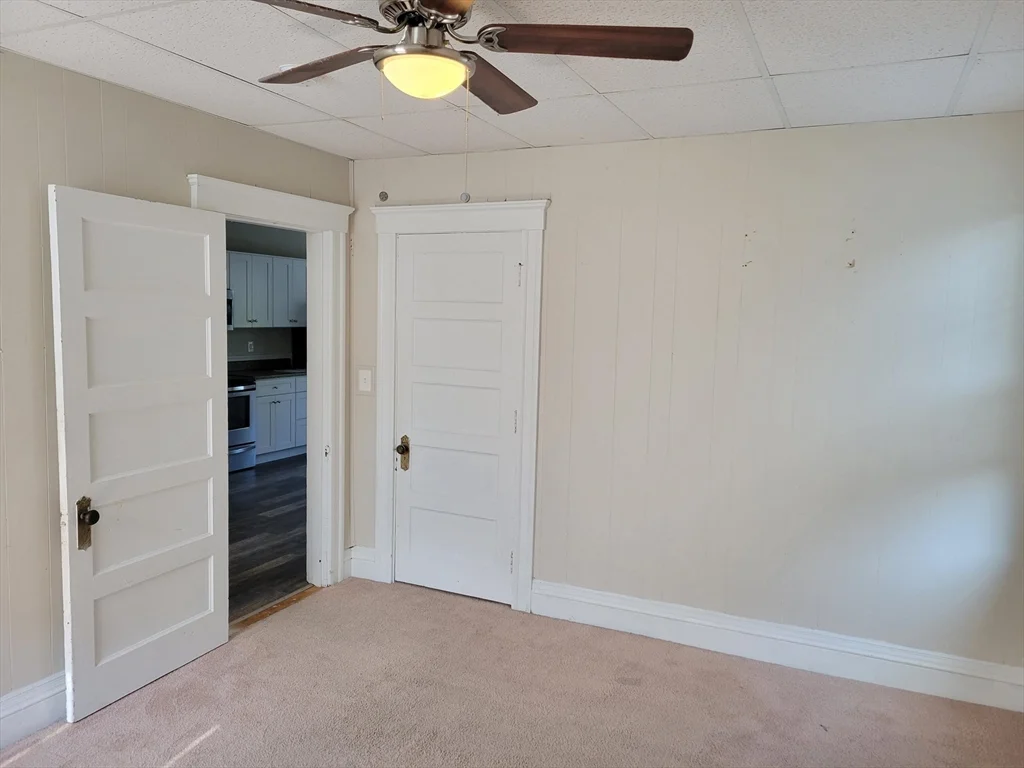 4 bed, 1 bath apartment for rent at 1 View St Unit 3, Worcester — photo 21 of 31