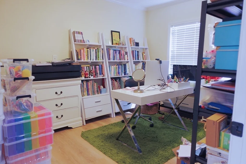 3 bed, 2 bath apartment for rent at 1 Vincent Unit 1, Belmont — photo 6 of 15