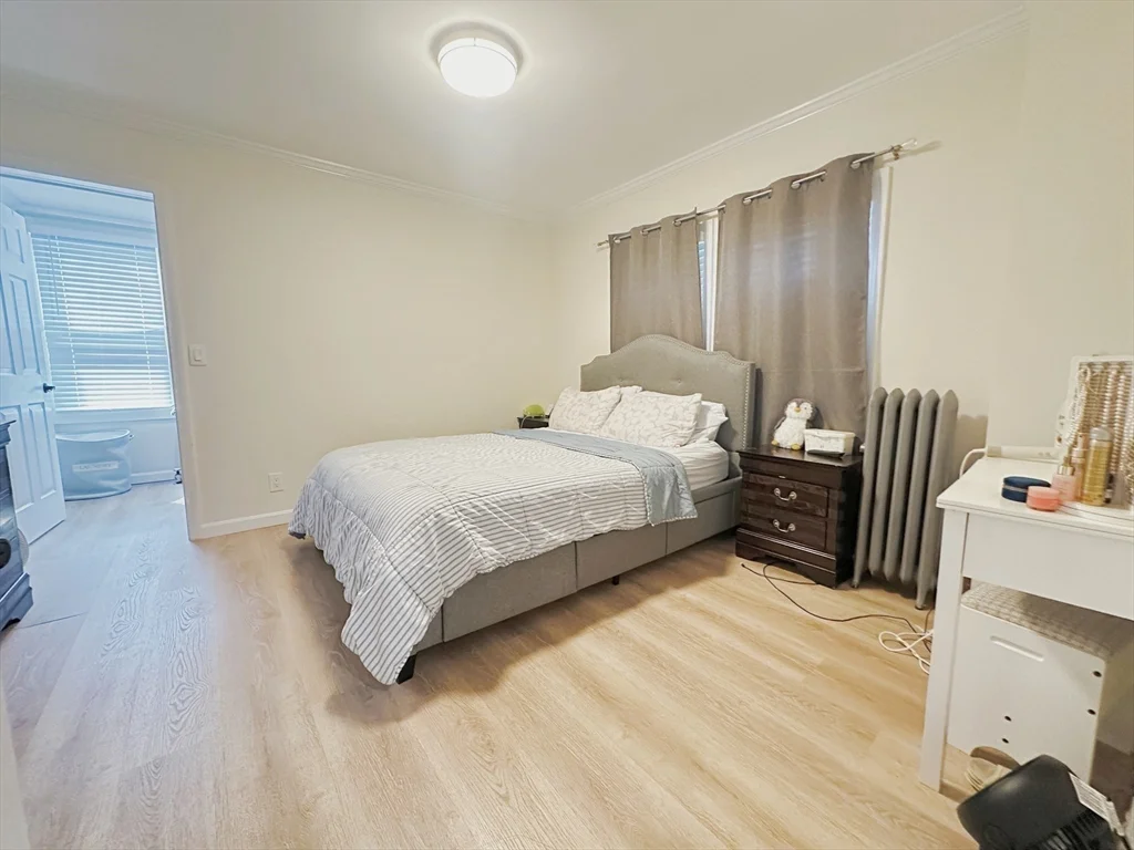 3 bed, 2 bath apartment for rent at 1 Vincent Unit 1, Belmont — photo 8 of 15