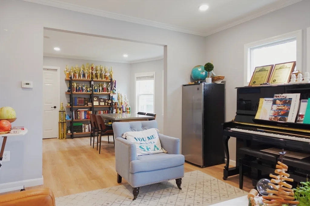 3 bed, 2 bath apartment for rent at 1 Vincent Unit 1, Belmont — photo 1 of 15
