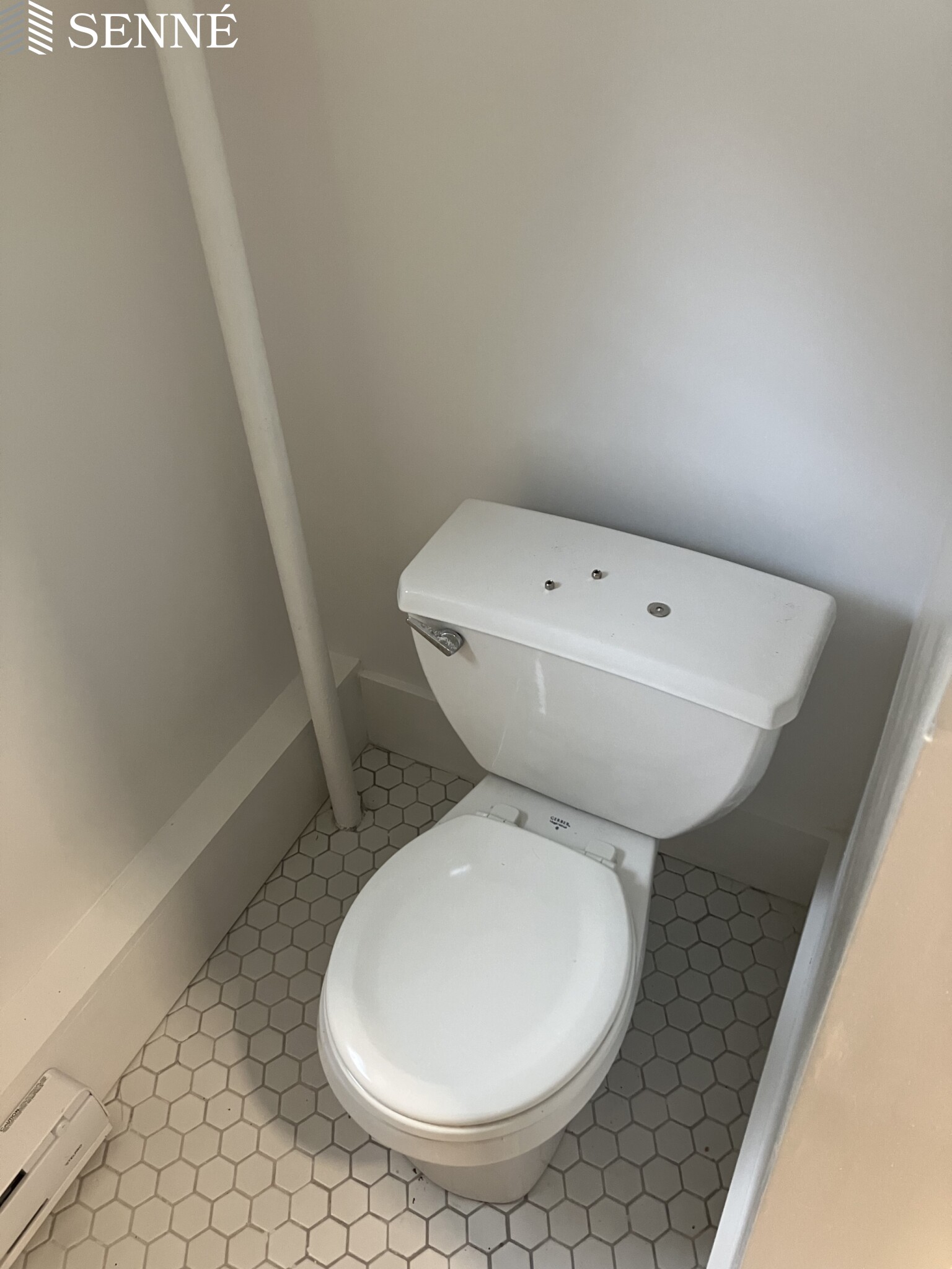 Studio bed, 1 bath apartment for rent at 1 Waldo St, Spring Hill — photo 8 of 11