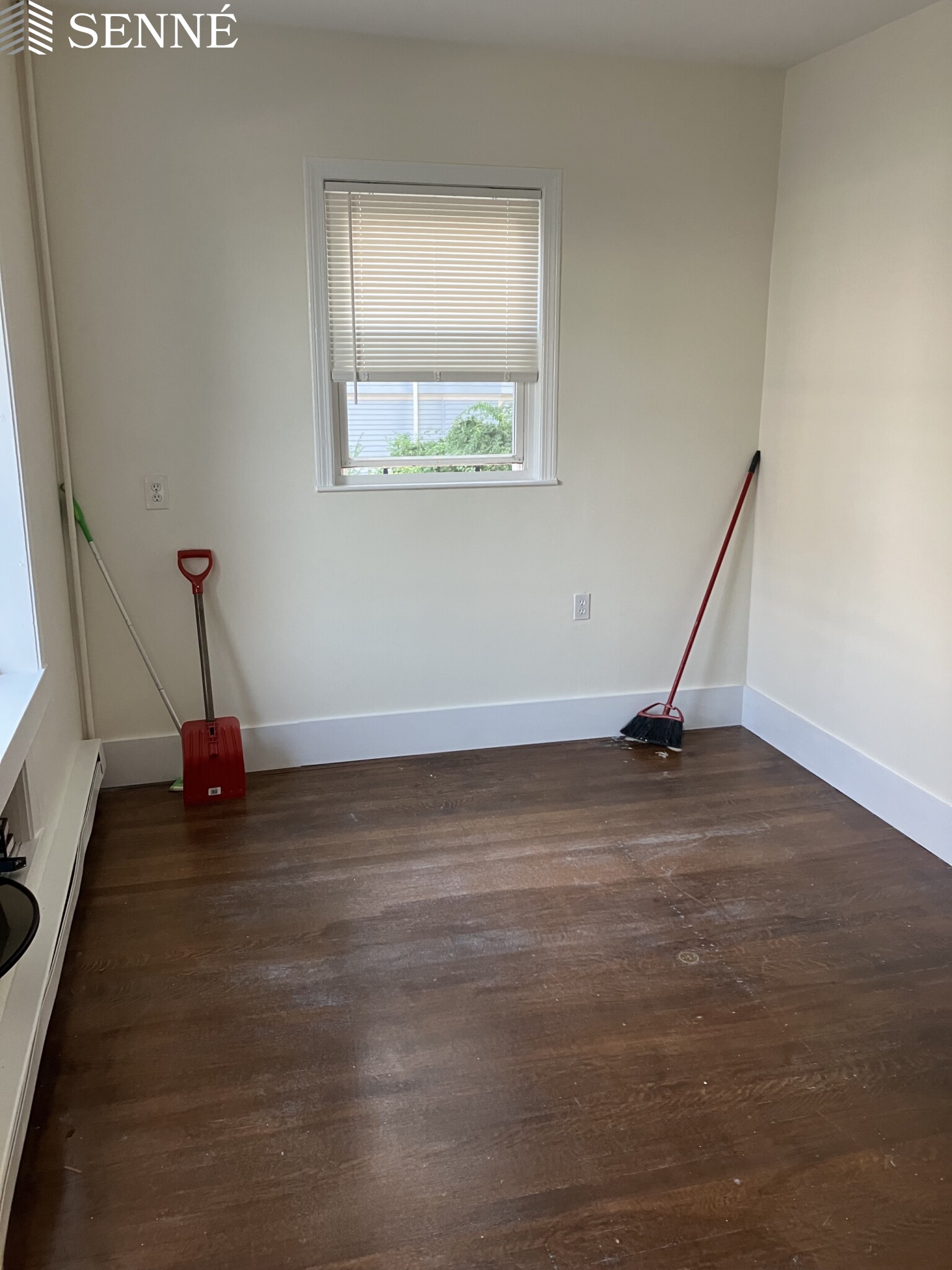 Studio bed, 1 bath apartment for rent at 1 Waldo St, Spring Hill — photo 4 of 11
