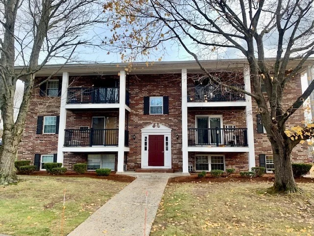 1 bed, 1 bath apartment for rent at 1 Walker Rd Unit 3, North Andover — photo 1 of 9