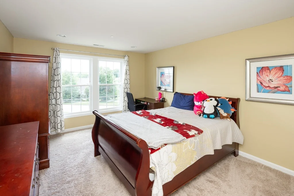 4 bed, 3 bath apartment for rent at 1 Warmstone Way Unit 1, Hopkinton — photo 22 of 42