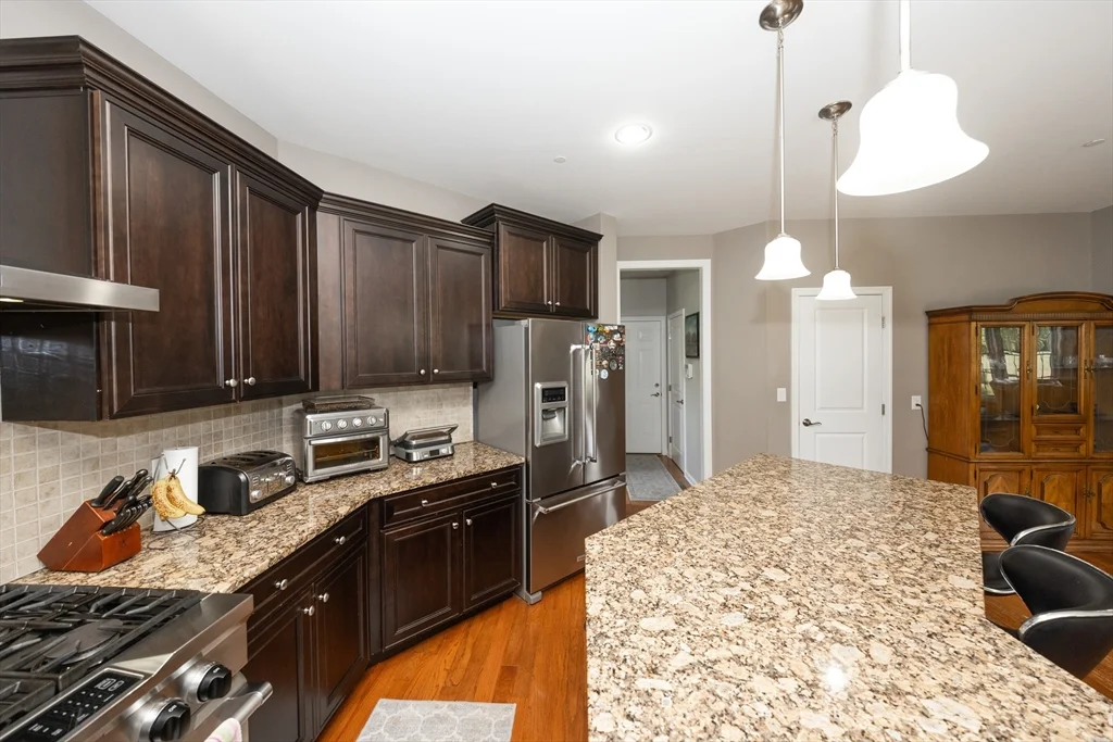 4 bed, 3 bath apartment for rent at 1 Warmstone Way Unit 1, Hopkinton — photo 12 of 42