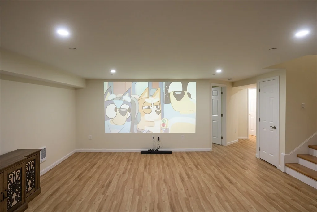 4 bed, 3 bath apartment for rent at 1 Warmstone Way Unit 1, Hopkinton — photo 18 of 42