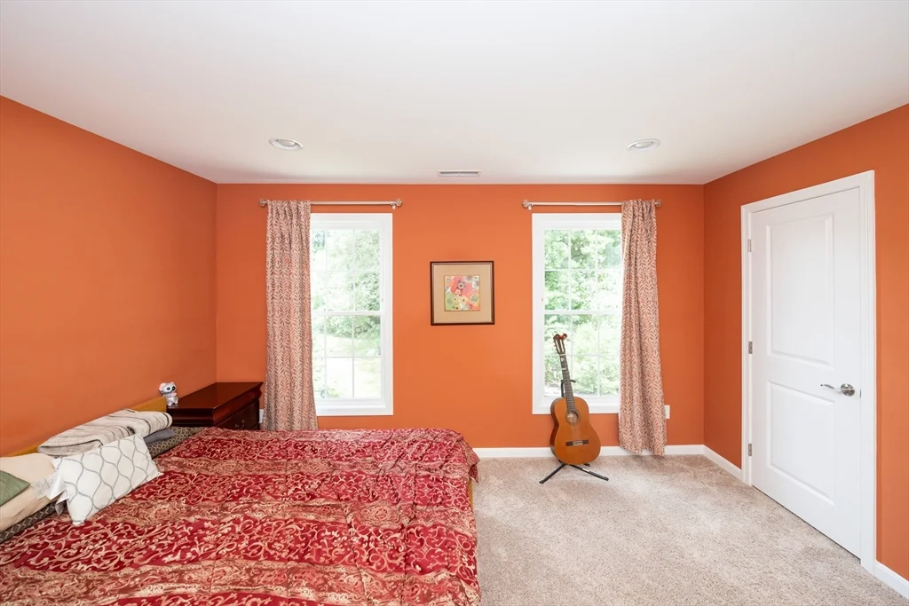 4 bed, 3 bath apartment for rent at 1 Warmstone Way Unit 1, Hopkinton — photo 25 of 42