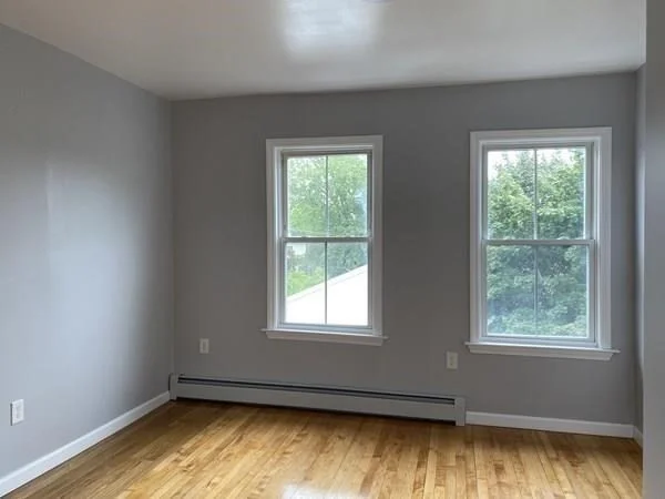 3 bed, 2 bath apartment for rent at 1 Westford Pl Unit 2, Allston — photo 8 of 13