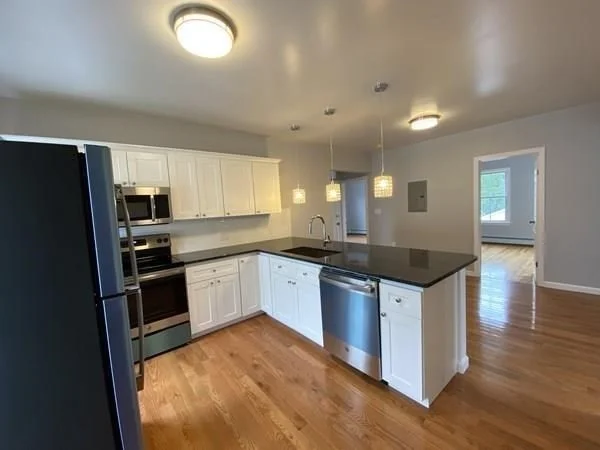 3 bed, 2 bath apartment for rent at 1 Westford Pl Unit 2, Allston — photo 3 of 13