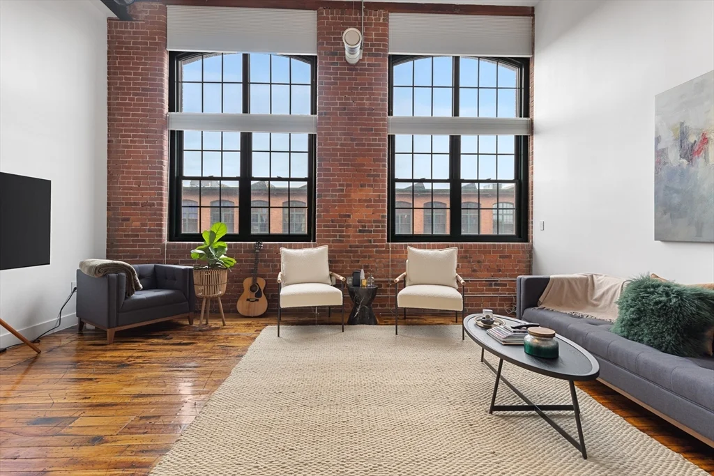 1 bed, 1 bath apartment for rent at 1 Westinghouse Plaza Unit 220, Hyde Park — photo 7 of 32