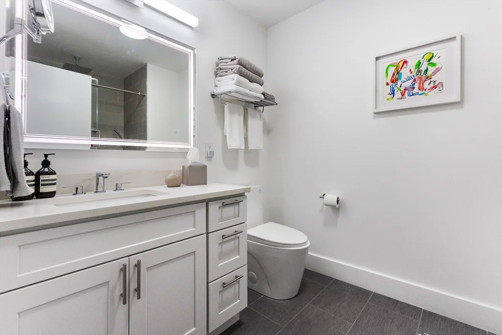 1 bed, 1 bath apartment for rent at 1 Westinghouse Plaza Unit 220, Hyde Park — photo 21 of 32