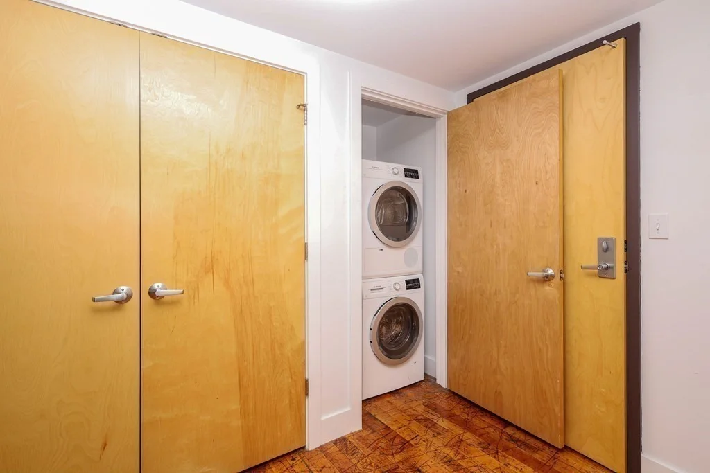 1 bed, 1 bath apartment for rent at 1 Westinghouse Plaza Unit C321, Hyde Park — photo 9 of 27
