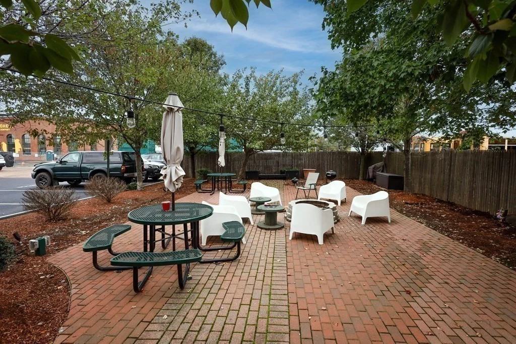 1 bed, 1 bath apartment for rent at 1 Westinghouse Plaza Unit C321, Hyde Park — photo 15 of 27