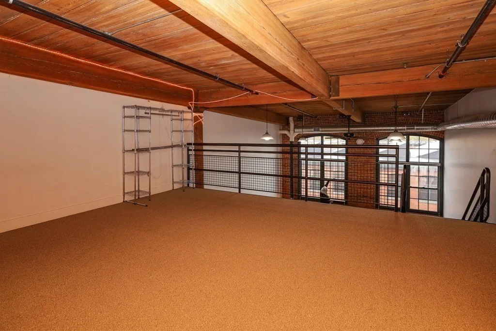 1 bed, 1 bath apartment for rent at 1 Westinghouse Plaza Unit C321, Hyde Park — photo 10 of 27