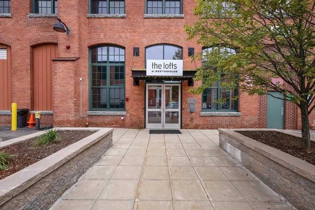 1 bed, 1 bath apartment for rent at 1 Westinghouse Plaza Unit C321, Hyde Park