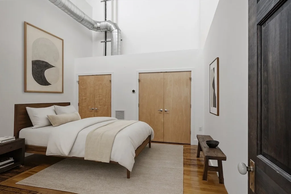 1 bed, 1 bath apartment for rent at 1 Westinghouse Plaza Unit C334, Hyde Park — photo 9 of 13