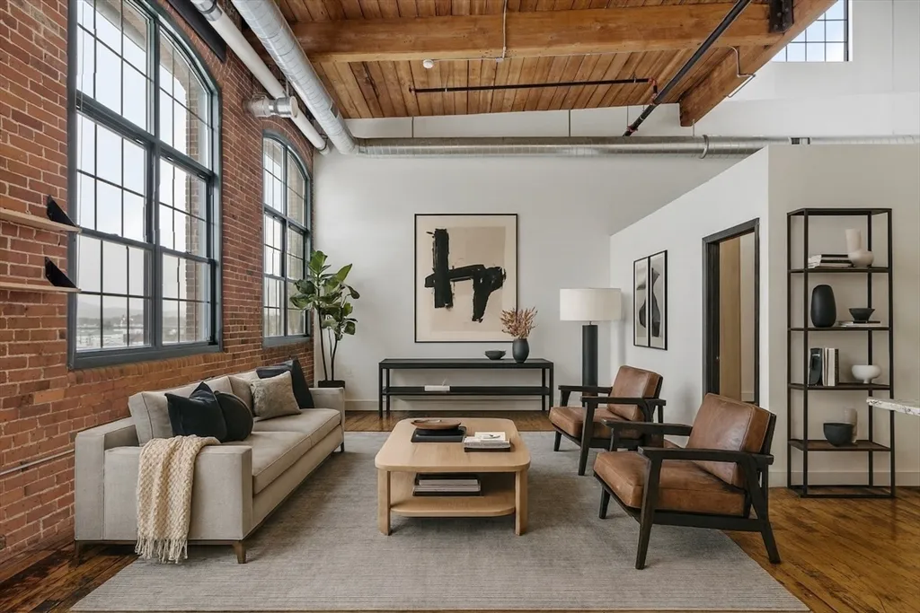 1 bed, 1 bath apartment for rent at 1 Westinghouse Plaza Unit C334, Hyde Park