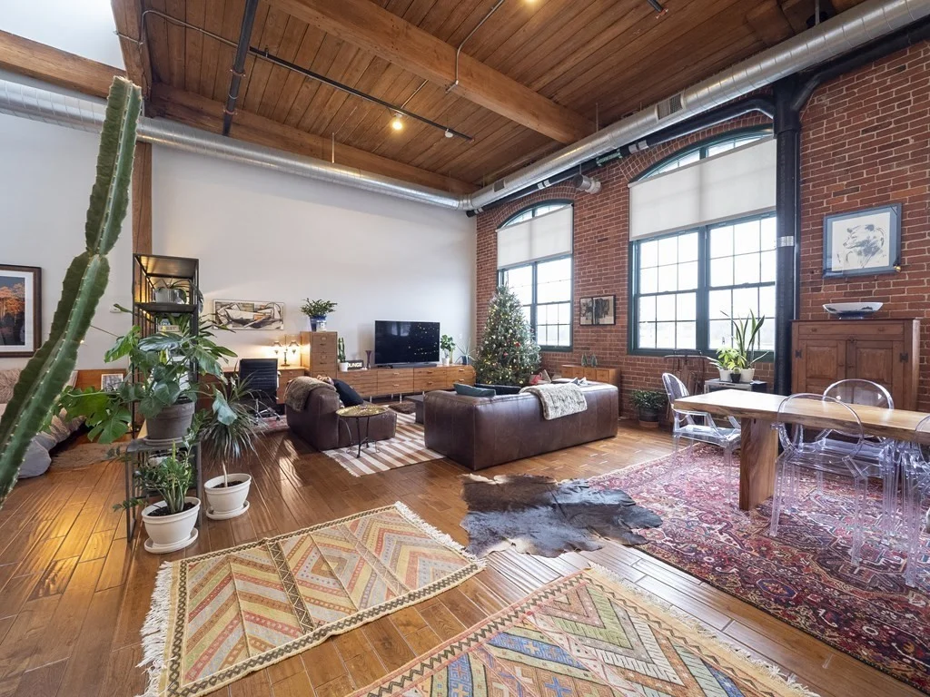 1 bed, 1 bath apartment for rent at 1 Westinghouse Plz Unit C333, Hyde Park — photo 1 of 12