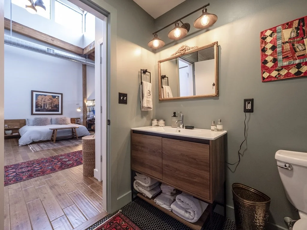 1 bed, 1 bath apartment for rent at 1 Westinghouse Plz Unit C333, Hyde Park — photo 11 of 12