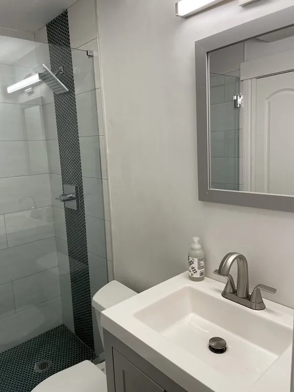 4 bed, 2 bath apartment for rent at 1 Wigglesworth St Unit 1, Mission Hill — photo 10 of 39