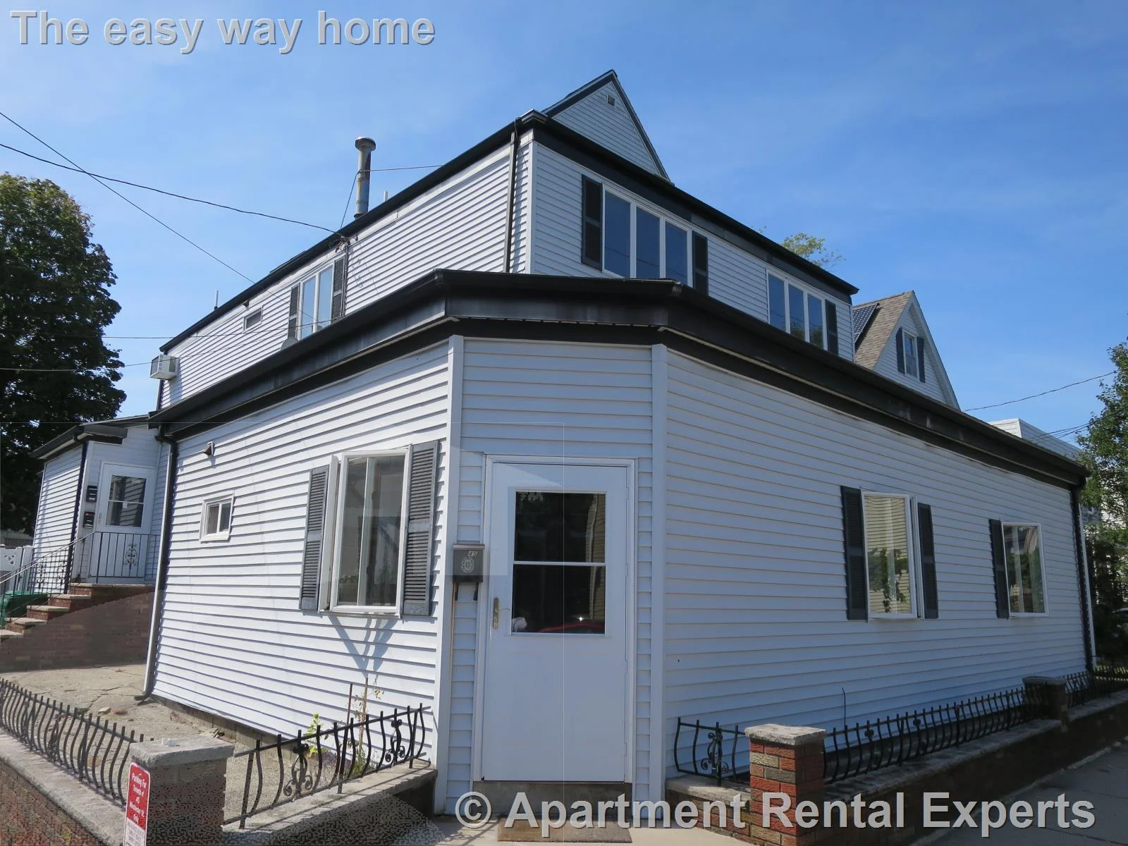 4 bed, 2 bath apartment for rent at 1 Winchester Pl Unit 2, Tufts — photo 20 of 20