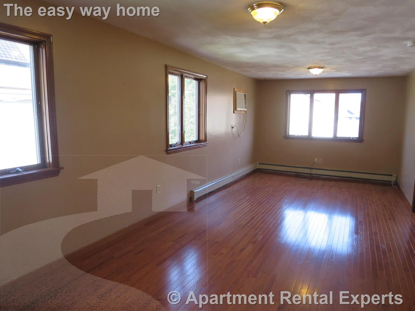 4 bed, 2 bath apartment for rent at 1 Winchester Pl Unit 2, Tufts — photo 8 of 20