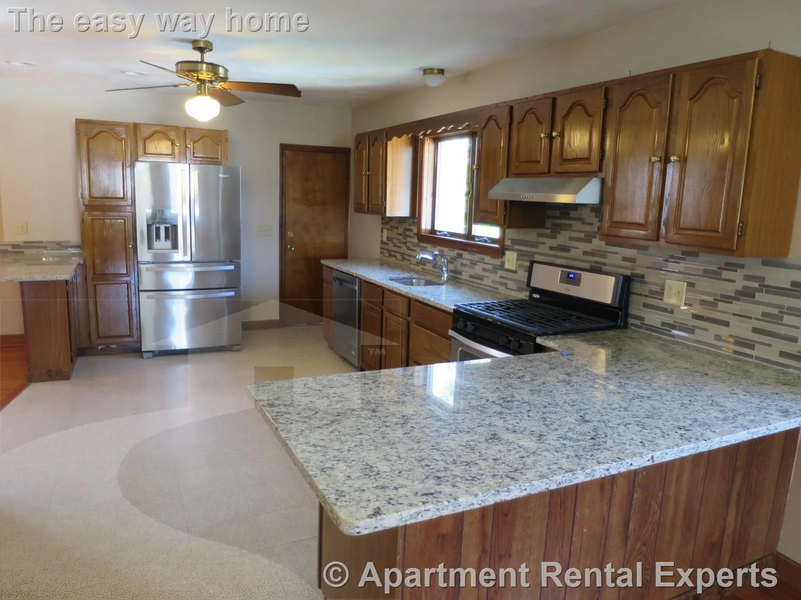 4 bed, 2 bath apartment for rent at 1 Winchester Pl Unit 2, Tufts — photo 5 of 20
