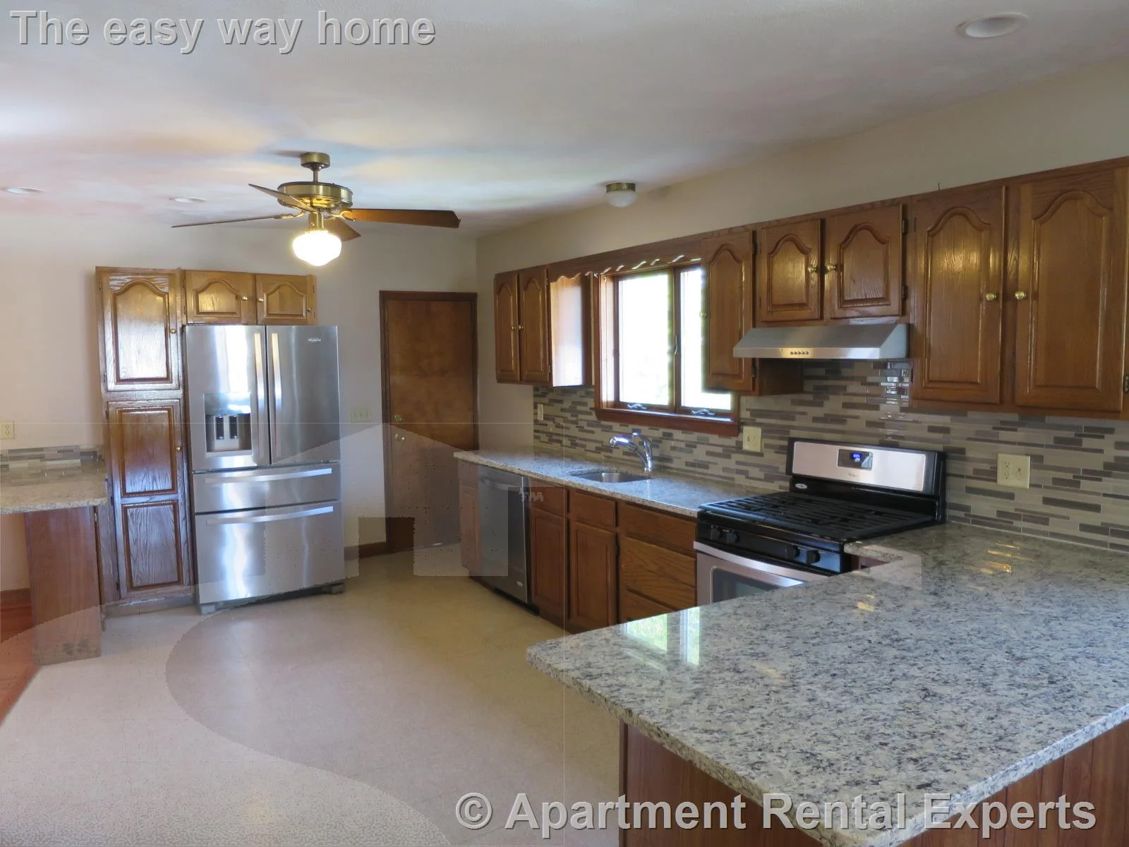 4 bed, 2 bath apartment for rent at 1 Winchester Pl Unit 2, Tufts — photo 1 of 20